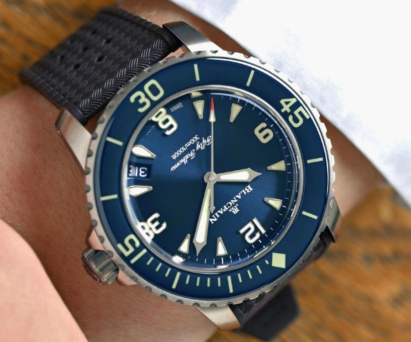 宝珀手表进灰了解决办法推荐