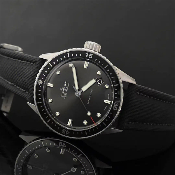 宝珀表壳耐撞击吗